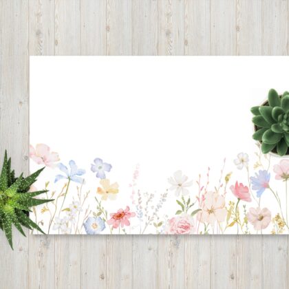 Feuilles de papier cadeau fleuries